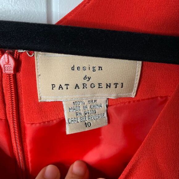 Vintage Pat Argenti Red Silk Sleeveless Sheath Dress Cocktail Party Size 10 - Picture 3 of 4